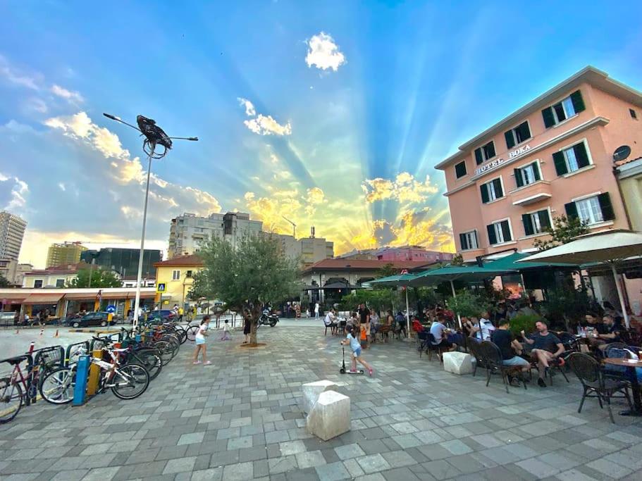 City Centre Big Art'Partment Heart Of The Capital Tirana Exterior photo