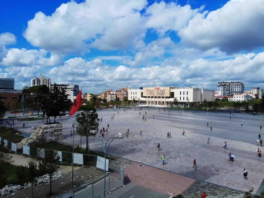 City Centre Big Art'Partment Heart Of The Capital Tirana Exterior photo